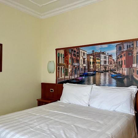 Hotel President Venezia เมสเตร ภายนอก รูปภาพ