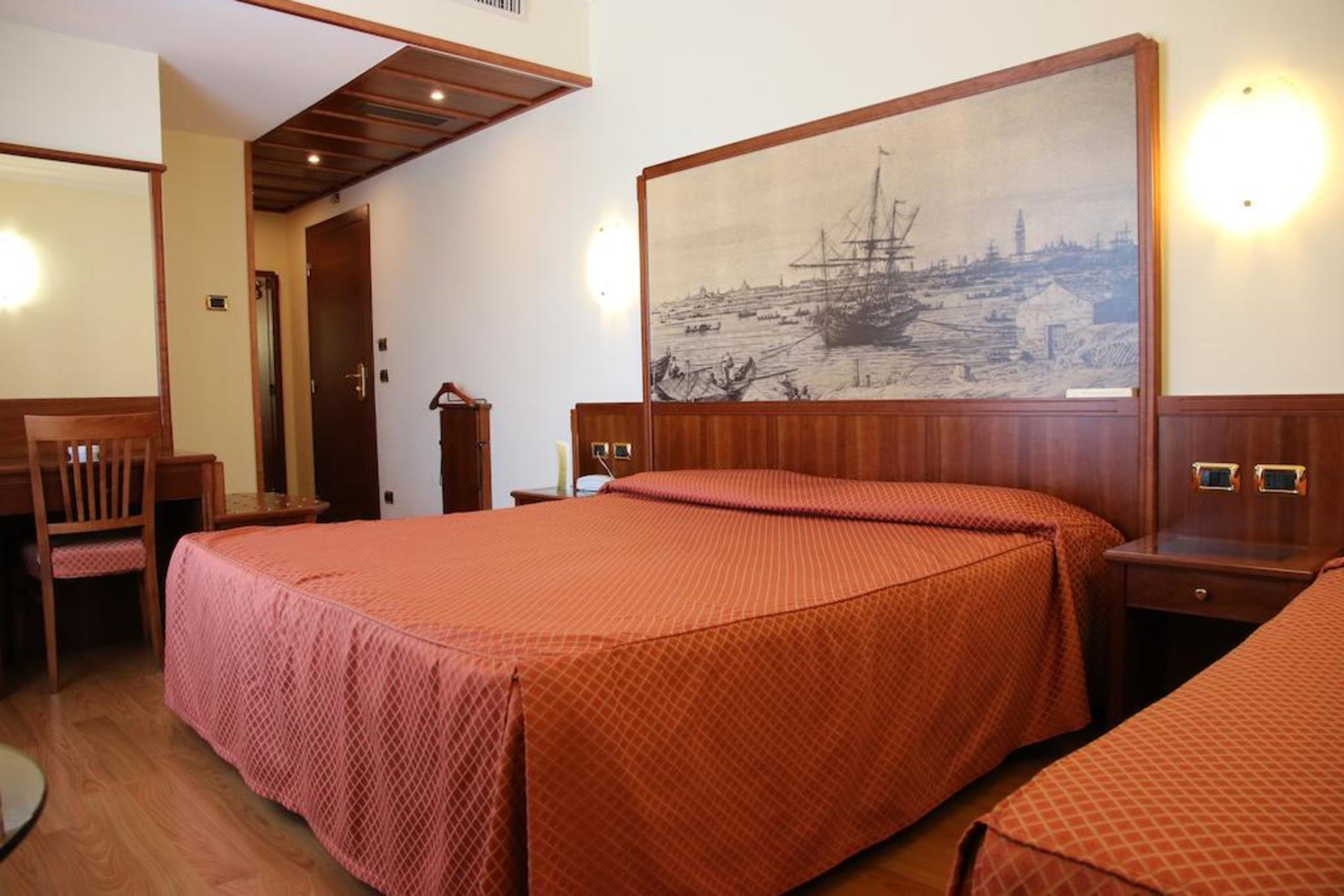 Hotel President Venezia เมสเตร ภายนอก รูปภาพ