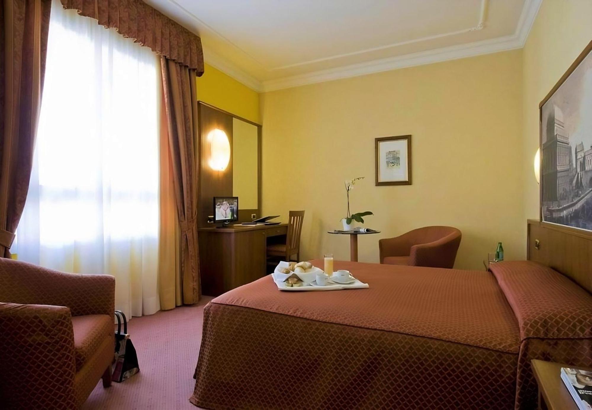 Hotel President Venezia เมสเตร ภายนอก รูปภาพ