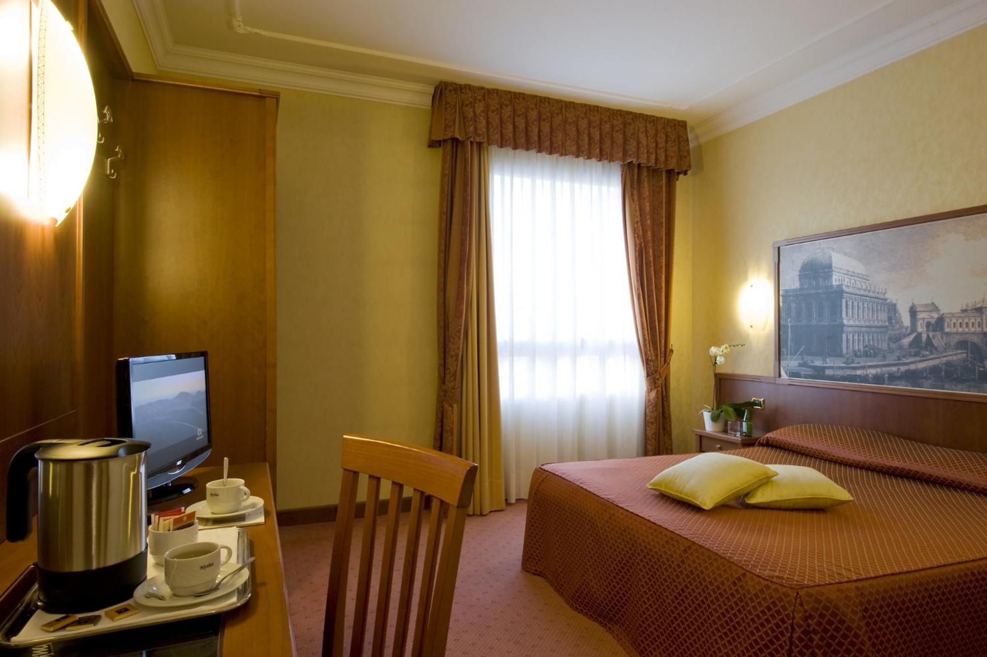 Hotel President Venezia เมสเตร ภายนอก รูปภาพ