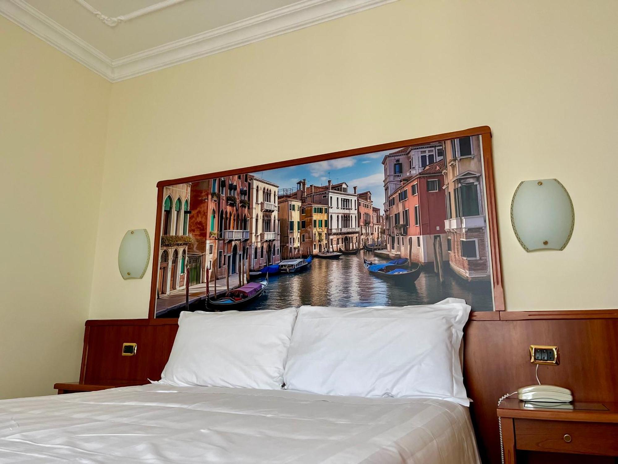 Hotel President Venezia เมสเตร ภายนอก รูปภาพ