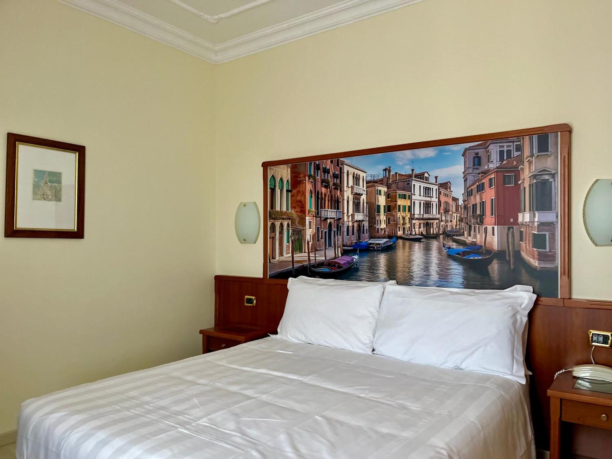 Hotel President Venezia เมสเตร ภายนอก รูปภาพ